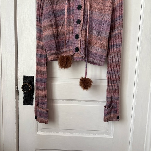 CURRENT MOOD CROPPED HOODED CARDIGAN SWEATER - Picture 3 of 10